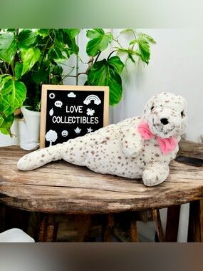 Authentic Jellycat Sigmund Seal 🦭🤍